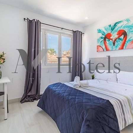 Ayz Silvela - Auto Check-In Property Málaga Buitenkant foto